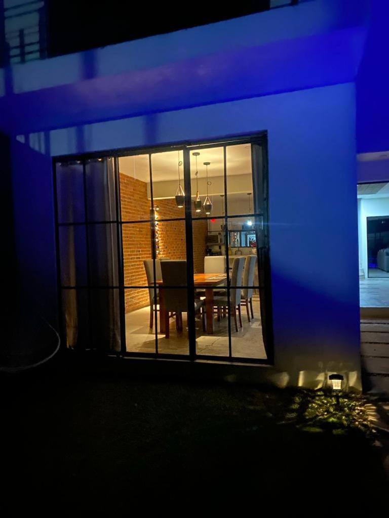 Villa Industrialhaus Alberca Privada Y Climatizada Ahuatepec Exterior foto